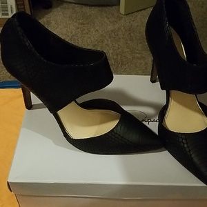 Jessica Simpson Coswell